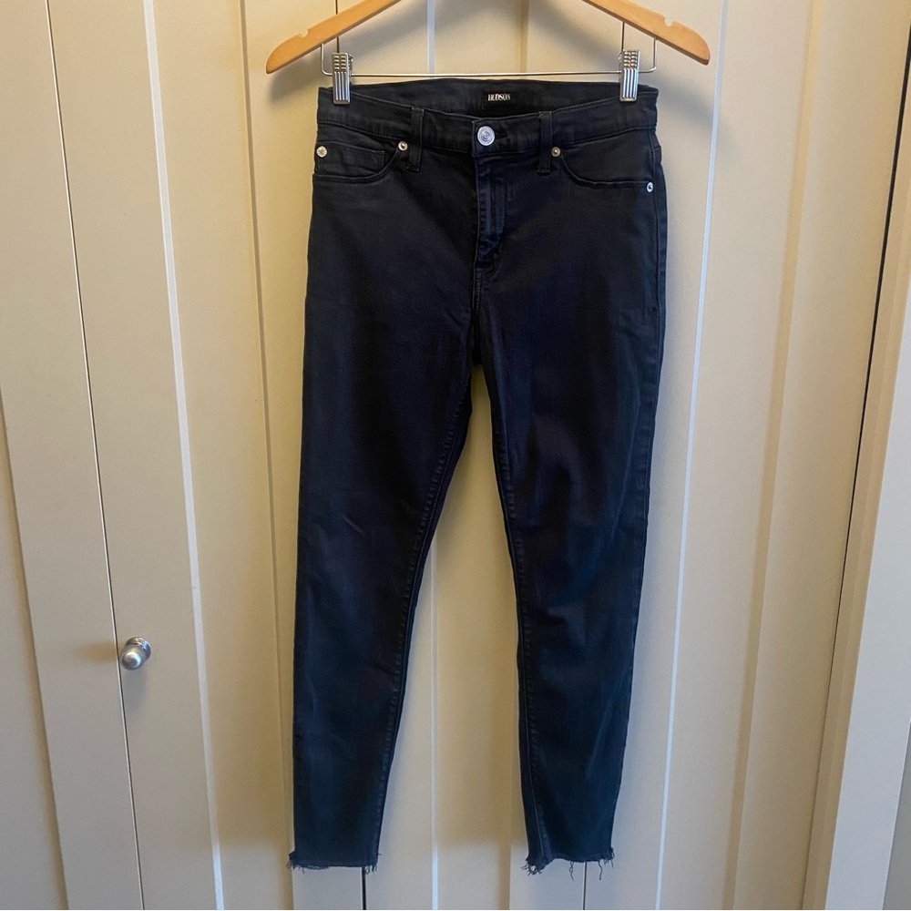 Hudson Jeans -Women's Black Skinny Jeans-Frayed Cuff-Size 28